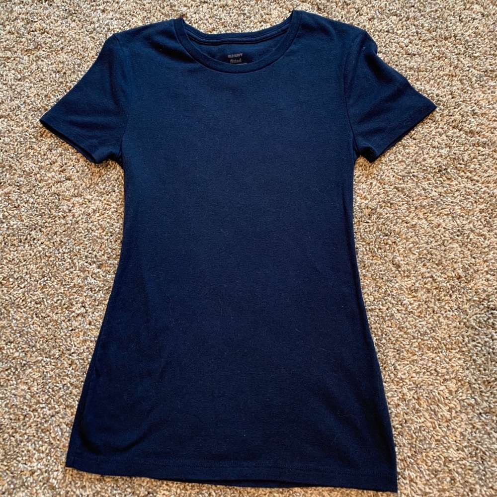 Old navy tshirt